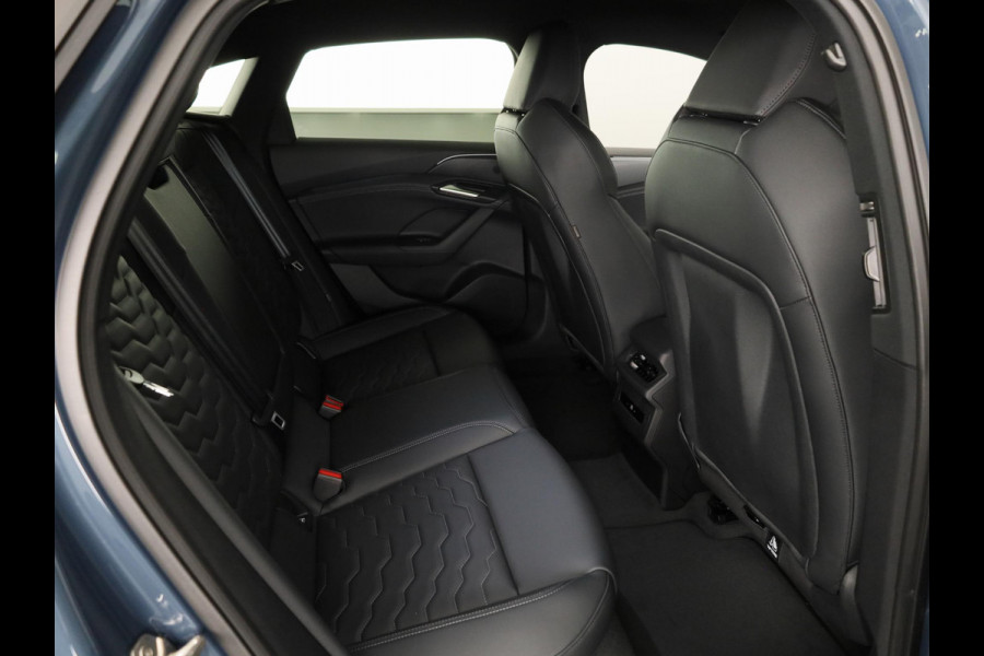 Audi A6 Sportback e-tron S edition e-tron 83 kWh 286 pk | Techniekpakket plus | Sportstoelen leder | Privacy glas | MMI-bijrijdersscherm |