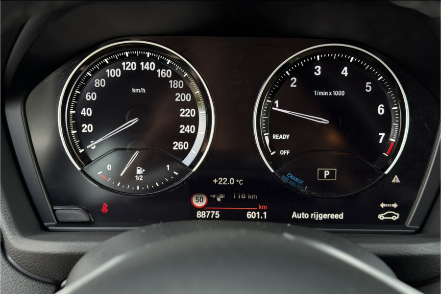 BMW X1 xDrive25e | Head-Up | Trekhaak | Leder | Camera | Stoelverwarming