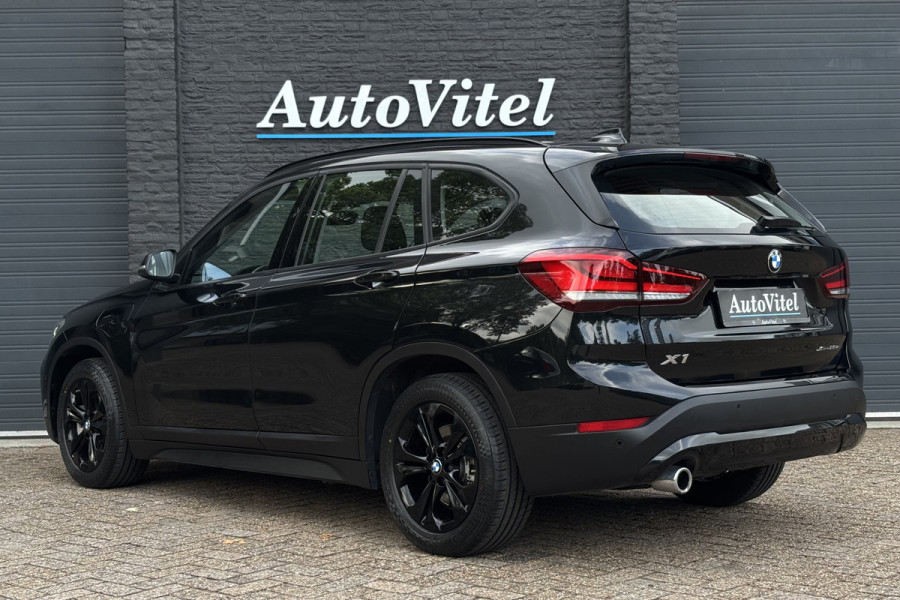 BMW X1 xDrive25e | Head-Up | Trekhaak | Leder | Camera | Stoelverwarming