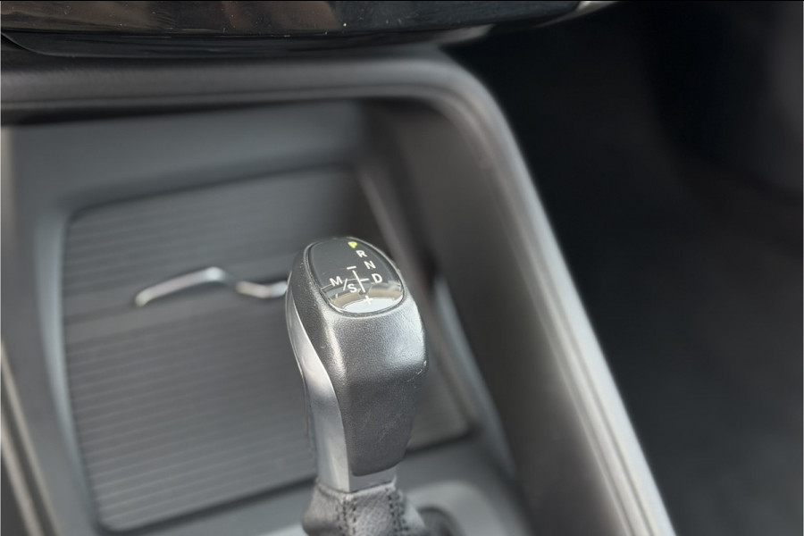 BMW X1 xDrive25e | Head-Up | Trekhaak | Leder | Camera | Stoelverwarming