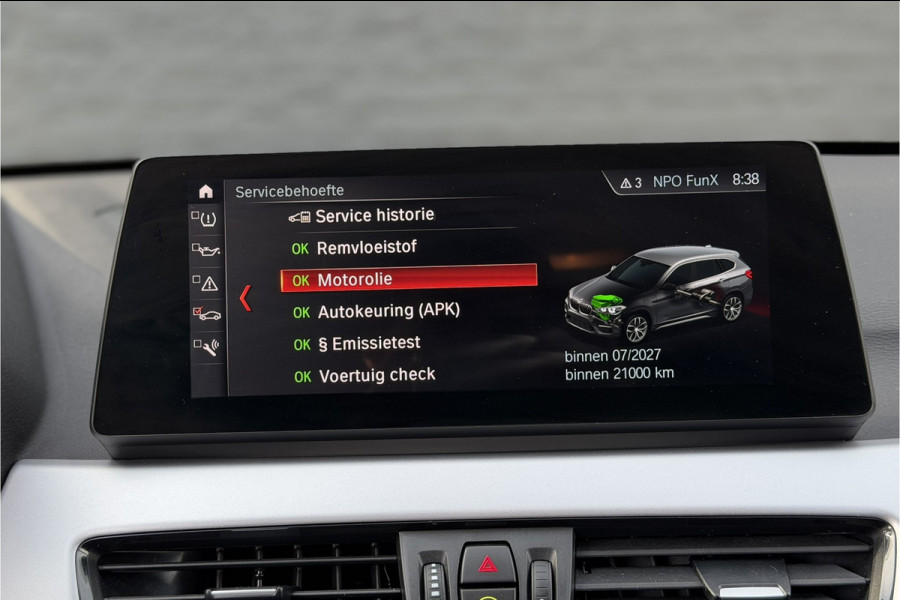 BMW X1 xDrive25e | Head-Up | Trekhaak | Leder | Camera | Stoelverwarming