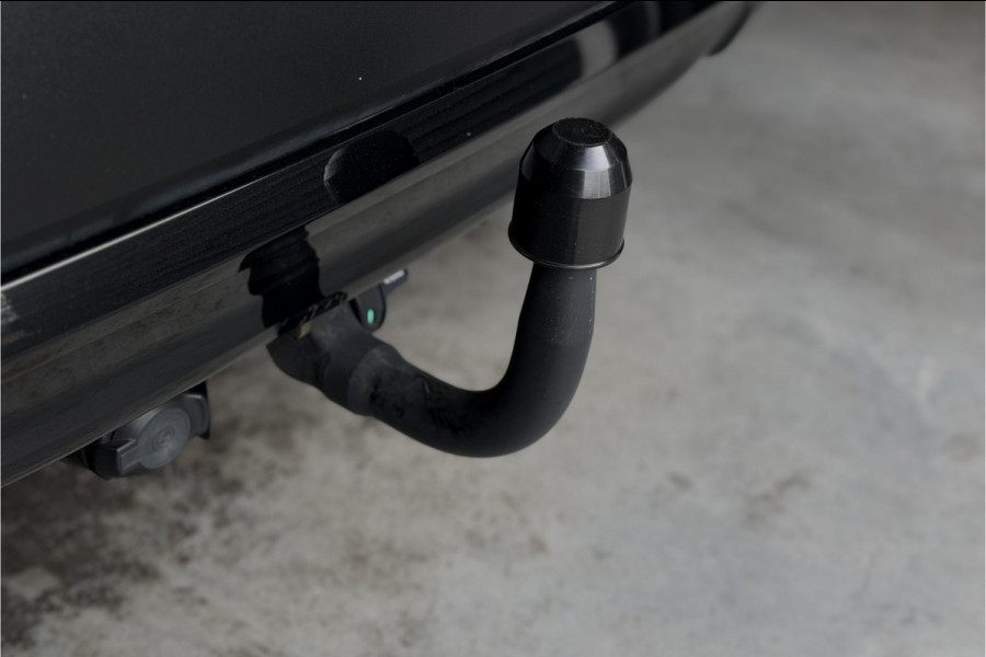 BMW X1 xDrive25e | Head-Up | Trekhaak | Leder | Camera | Stoelverwarming