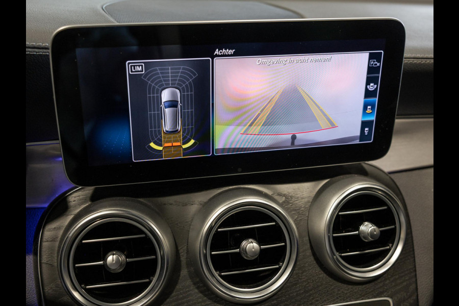 Mercedes-Benz C-Klasse Estate 300 e Business Solution AMG / 320pk / Panorama dak / Trekhaak / Multibeam /