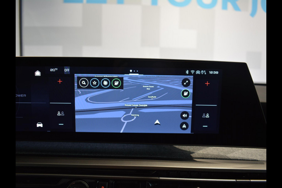 Peugeot E-3008 Allure Avantage 210 73 kWh | Camera | Stoelverwarming | 19 inch velgen