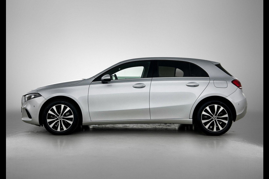 Mercedes-Benz A-Klasse 250 e Plug-In Hybrid CAMERA | 1/2 LEER | FULL-LED | NAVI