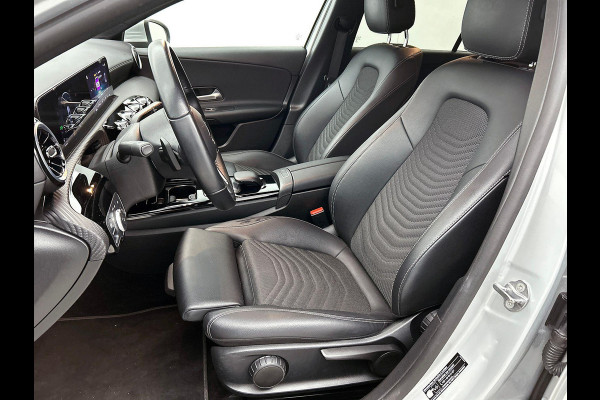 Mercedes-Benz A-Klasse 250 e Plug-In Hybrid CAMERA | 1/2 LEER | FULL-LED | NAVI