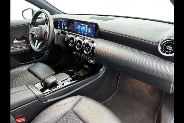 Mercedes-Benz A-Klasse 250 e Plug-In Hybrid CAMERA | 1/2 LEER | FULL-LED | NAVI