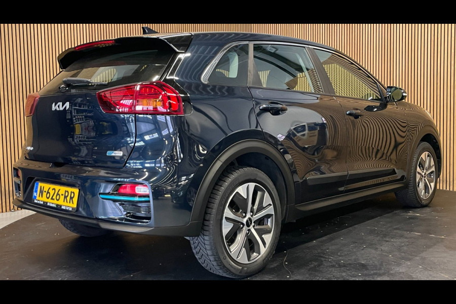 Kia e-Niro 64 kWh|100% SOH|NIEUWE LOGO|FACELIFT|VOLLEDER|ACC|APPLE CARPLAY|CAMERA|CLIMATE+CRUISE CONTROL|NAP|NL-AUTO|IN.BTW|1e EIG