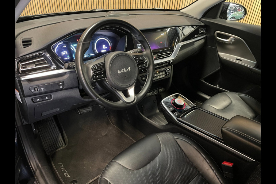 Kia e-Niro 64 kWh|100% SOH|NIEUWE LOGO|FACELIFT|VOLLEDER|ACC|APPLE CARPLAY|CAMERA|CLIMATE+CRUISE CONTROL|NAP|NL-AUTO|IN.BTW|1e EIG