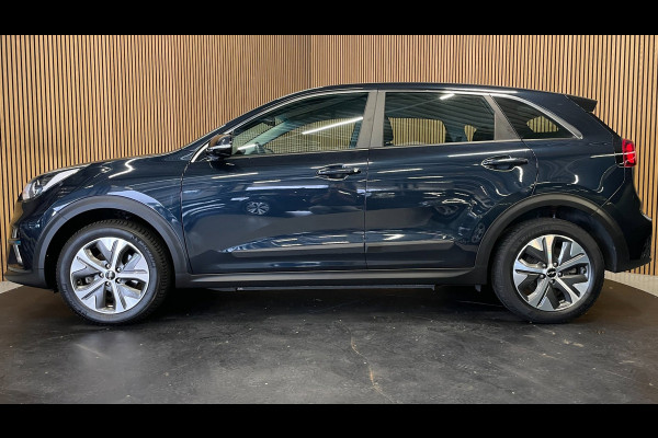 Kia e-Niro 64 kWh|100% SOH|NIEUWE LOGO|FACELIFT|VOLLEDER|ACC|APPLE CARPLAY|CAMERA|CLIMATE+CRUISE CONTROL|NAP|NL-AUTO|IN.BTW|1e EIG
