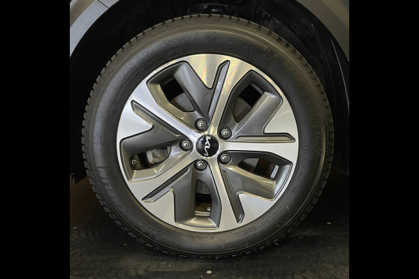 Kia e-Niro 64 kWh|100% SOH|NIEUWE LOGO|FACELIFT|VOLLEDER|ACC|APPLE CARPLAY|CAMERA|CLIMATE+CRUISE CONTROL|NAP|NL-AUTO|IN.BTW|1e EIG