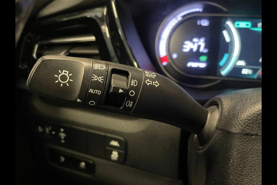 Kia e-Niro 64 kWh|100% SOH|NIEUWE LOGO|FACELIFT|VOLLEDER|ACC|APPLE CARPLAY|CAMERA|CLIMATE+CRUISE CONTROL|NAP|NL-AUTO|IN.BTW|1e EIG