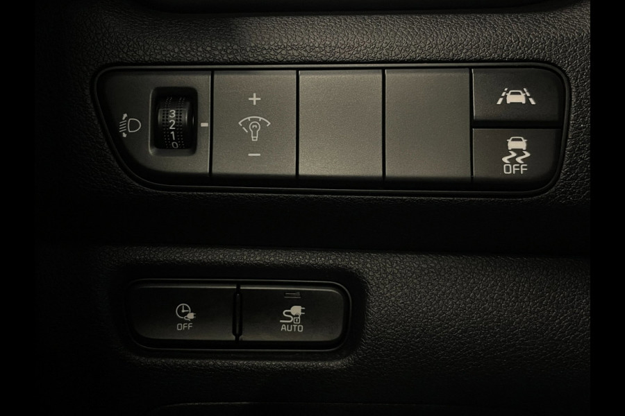 Kia e-Niro 64 kWh|100% SOH|NIEUWE LOGO|FACELIFT|VOLLEDER|ACC|APPLE CARPLAY|CAMERA|CLIMATE+CRUISE CONTROL|NAP|NL-AUTO|IN.BTW|1e EIG