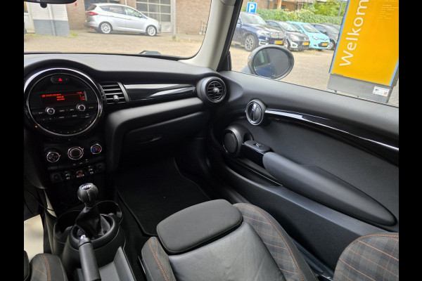 MINI 3-deurs 1.5 Cooper Chili / CARPLAY / AIRCO