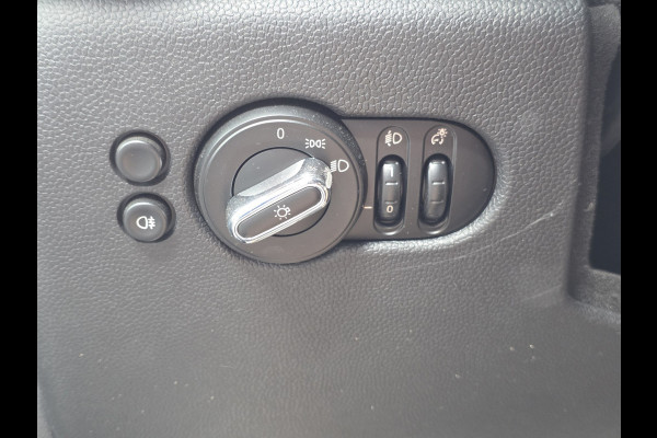 MINI 3-deurs 1.5 Cooper Chili / CARPLAY / AIRCO