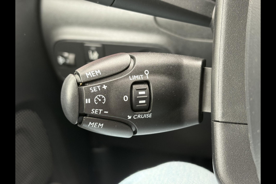 Citroën C3 1.2 PureTech ELLE 2e Eigenaar,Nieuwe D-riem,Carplay,Navi,Clima,Cruise,Pdc,N.A.P,Lm velgen,Rijstrooksensor,Apk tot 06-2027