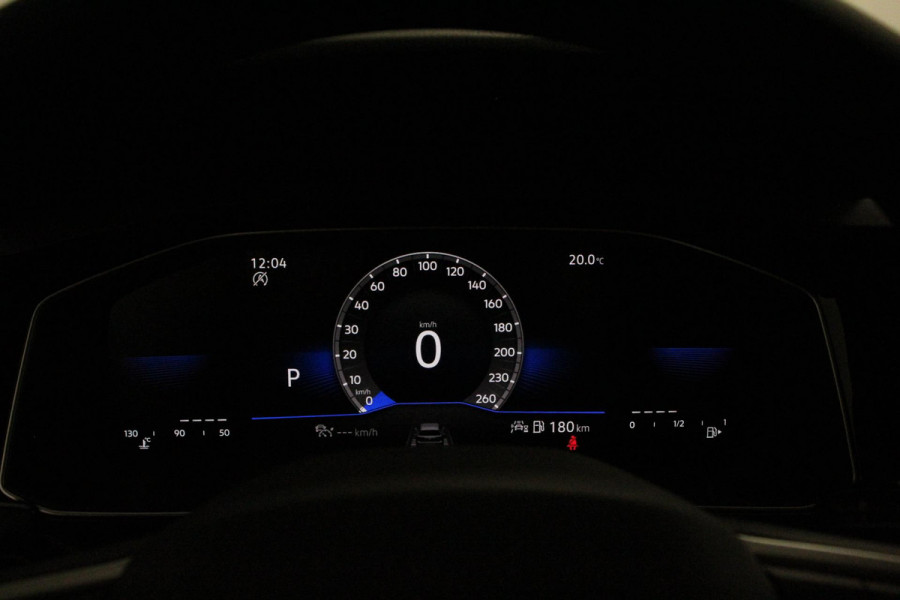 Volkswagen Polo 1.0 TSI DSG R-Line Panorama dak Navigatie App Connect Climate Control Parkeer sensoren Camera Cruise control adaptive Lichtmetalen velgen