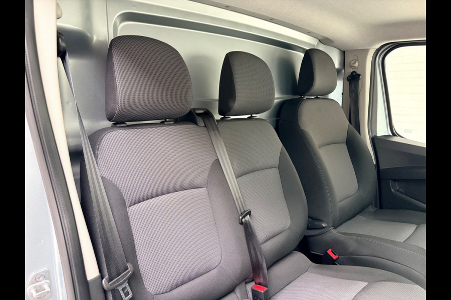 Renault Trafic 2.0 dCi 110pk euro6 T30 L2H1 Comfort 3Persoons, Airco, CruiseControl, Trekhaak, RIJKLAARPRIJS! NEDERLANDSE BUS!