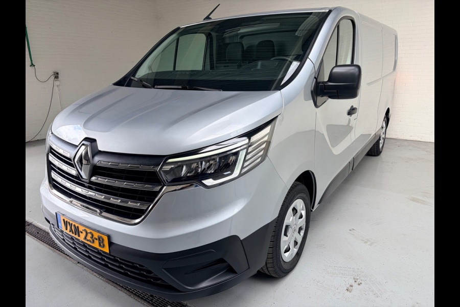 Renault Trafic 2.0 dCi 110pk euro6 T30 L2H1 Comfort 3Persoons, Airco, CruiseControl, Trekhaak, RIJKLAARPRIJS! NEDERLANDSE BUS!