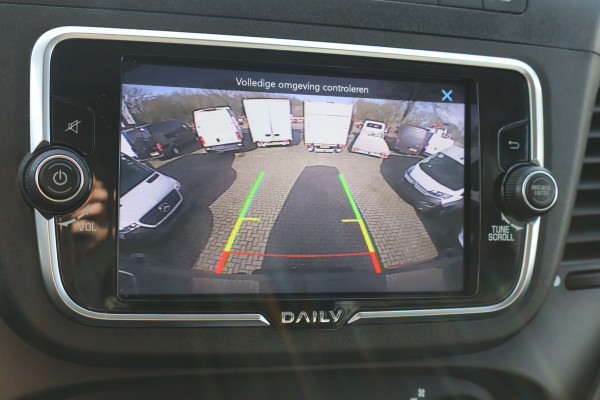 Iveco Daily 35S18 L2 H2 Automaat Airco Navigatie 3.5T Trekhaak