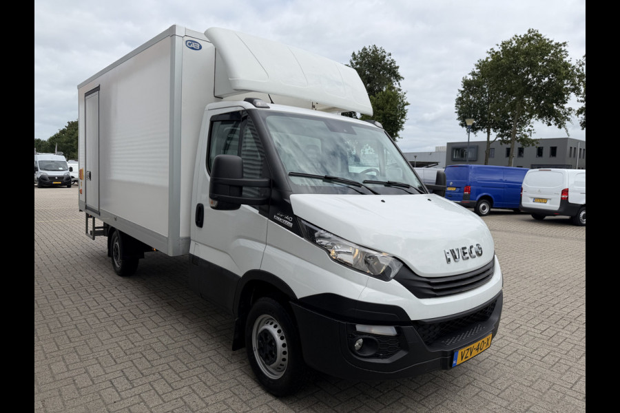 Iveco Daily 35S14 2.3 himatic automaat / euro 6 / bpm vrij / geen tol plicht ! / lease vanaf € 424 / bakwagen met laadklep / climate control / zijdeur / 410 cm L x 210 cm B x 200 cm H