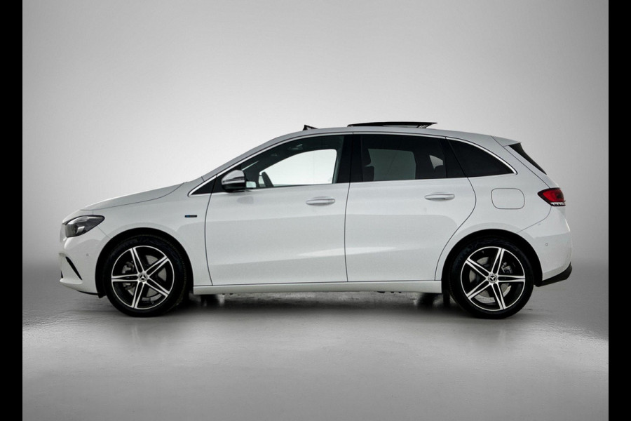 Mercedes-Benz B-Klasse 250 e Premium PANORAMADAK | LEER | MATRIX-LED | WIDESCREEN | SFEER
