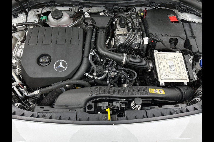 Mercedes-Benz B-Klasse 250 e Premium PANORAMADAK | LEER | MATRIX-LED | WIDESCREEN | SFEER