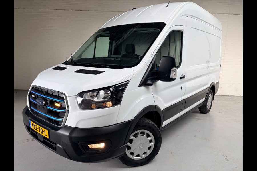 Ford E-Transit SERVICEWAGEN ELEKTRISCH AUTOMAAT 350 L2H3 Trend 68 kWh BOTT INRICHTING, V230 OMVORMER, RIJKLAARPRIJS!