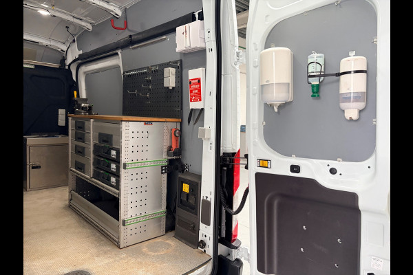 Ford E-Transit SERVICEWAGEN ELEKTRISCH AUTOMAAT 350 L2H3 Trend 68 kWh BOTT INRICHTING, V230 OMVORMER, RIJKLAARPRIJS!