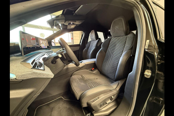 Peugeot 3008 1.2 Hybrid 145 GT, 1 Jaar Bovag Garantie, 360 Camera, Massage, Stoel/stuur achterbank verwarming, Navi,