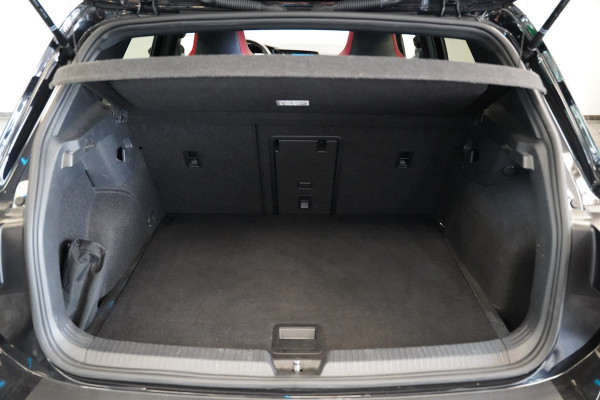 Volkswagen Golf 2.0 TSI GTI Clubsport Panoramadak Harman&Kardon Head-Up