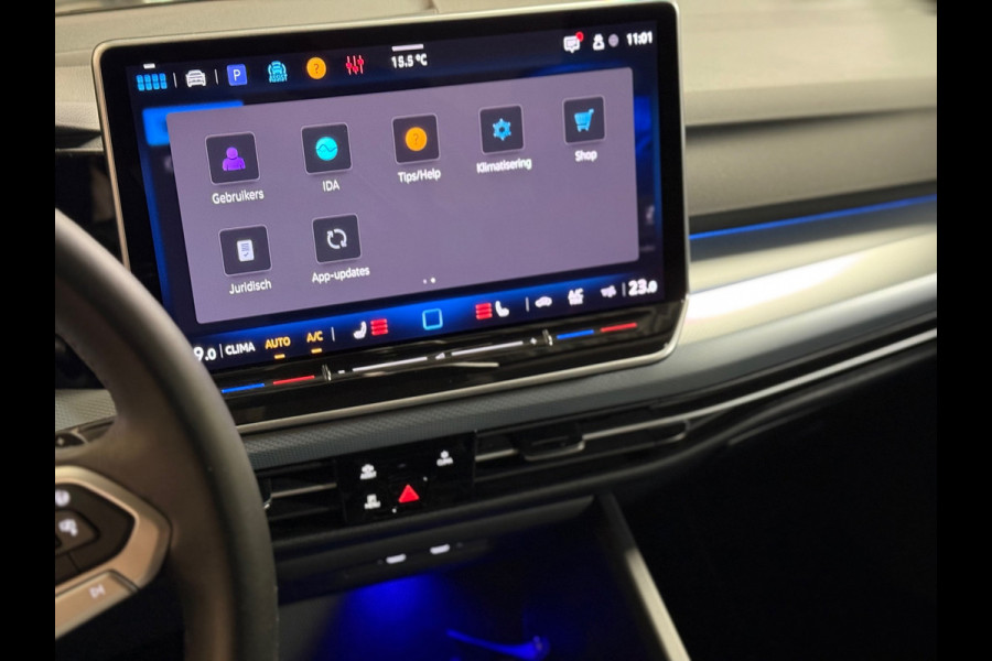 Volkswagen Golf 1.5 eTSI | Stoel/Stuurverwarming | Carplay | Sfeerverlichting | Led | Parkeersensoren