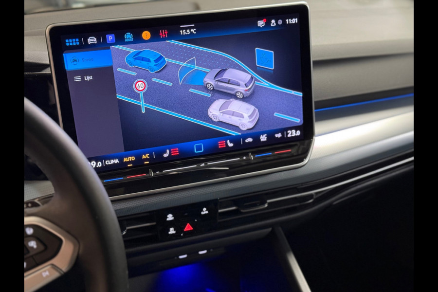 Volkswagen Golf 1.5 eTSI | Stoel/Stuurverwarming | Carplay | Sfeerverlichting | Led | Parkeersensoren
