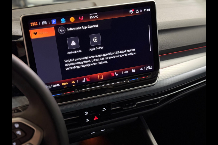 Volkswagen Golf 1.5 eTSI | Stoel/Stuurverwarming | Carplay | Sfeerverlichting | Led | Parkeersensoren