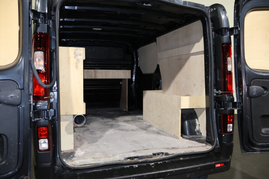 Renault Trafic 2.0 dCi 150pk L2 H1 Work Edition Automaat