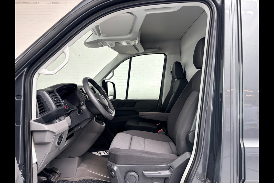 Volkswagen Crafter Automaat DSG 35 2.0 TDI 177pk euro6 L3H2 oude L2H1 Highline, Trekhaak 3000kg, RIJKLAARPRIJS Nederlandse Bus!