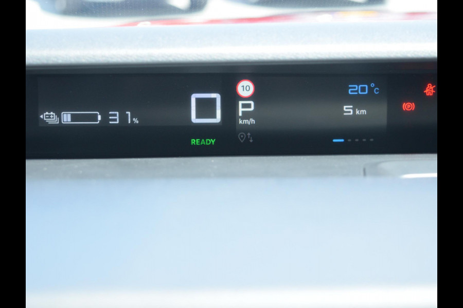 Citroën ë-C3 Max 113pk Comfort Range 44 kWh | VOORRAAD | STOELVERWARMING | VERWARMDE VOORRUIT | VERWARMD STUURWIEL | 17" LM VELGEN | NAVI | CLIMATE CONTROL |