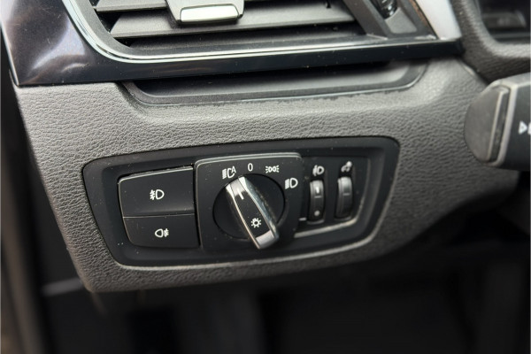 BMW X1 xDrive25e | Head-Up | Trekhaak | Leder | Camera | Elektrische Klep | 35X op voorraad