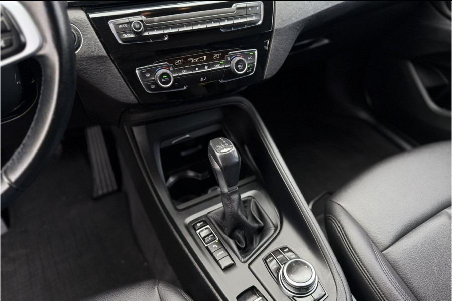 BMW X1 xDrive25e | Head-Up | Trekhaak | Leder | Camera | Elektrische Klep | 35X op voorraad