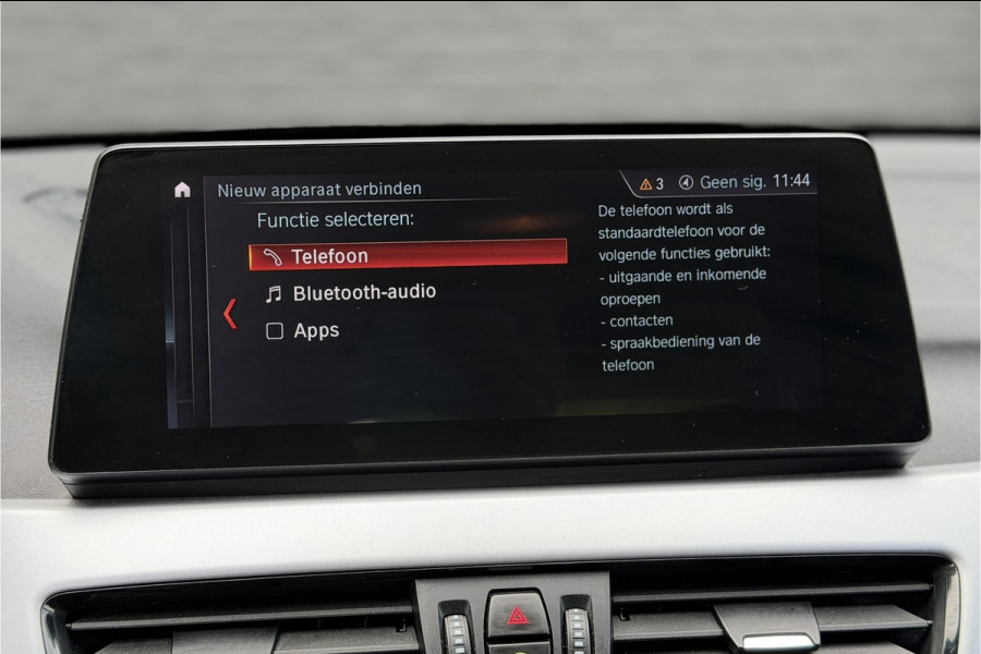 BMW X1 xDrive25e | Head-Up | Trekhaak | Leder | Camera | Elektrische Klep | 35X op voorraad