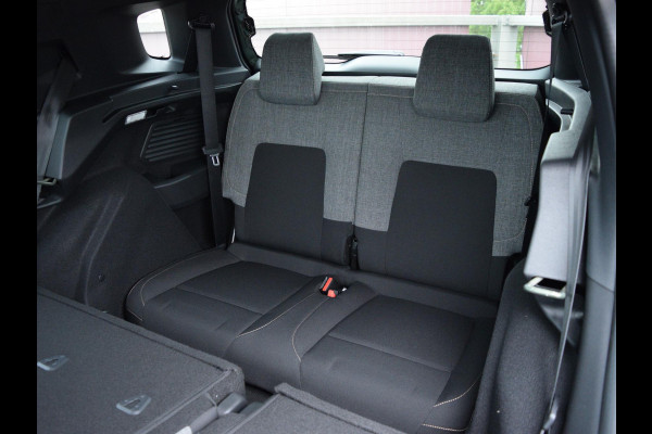 Citroën C3 Aircross 1.2 Hybrid 145pk Plus | 7 STOELEN | PARKEERSENSOREN MET CAMERA | CLIMATE CONTROL | WIT DAK | CARPLAY |