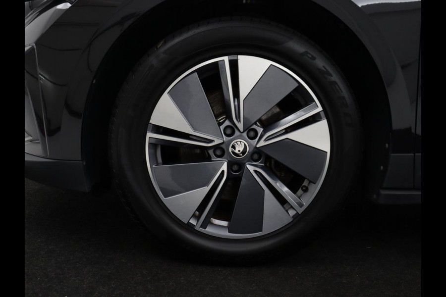 Škoda Enyaq iV 60 | SOH 91.5% | Panoramadak | Adaptive cruise | Stuur/stoel verwarming | Half Leder | Carplay | Park assist | Sfeerverlichting | Climate control |