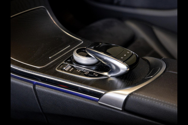 Mercedes-Benz C-Klasse Estate 300 e Business Solution AMG / 320pk / Panorama dak / Trekhaak / Multibeam /