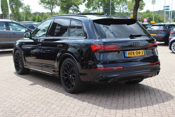 Audi Q7 60 TFSI e quattro Competition / SoH 91,5% / Trekhaak / Panoramadak / 360Camera / Head-up / Softclose / Luchtvering / 22'' / Keyless / Matrix LED / Carbon intr. / Stoelventilatie+Verwarming / Stuurverwarming / Bose / Dodeh