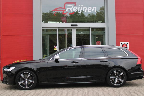 Volvo V90 2.0 T4 190PK R-Design | PANORAMISCH SCHUIF/KANTEL DAK | HARMAN KARDON PREMIUM AUDIO | ELEKTRSICHE VOORSTOELEN MET GEHEUGEN FUNCTIE | STOEL/STUUR VERWARMING | ACHTERBANK VERWARMING | HEAD-UP DISPLAY | MISTLAMPEN VOOR | KEYLESS ENTRY / START | APPLE CARPLAY | ADROID AUTO | ELEKTRISCH BEDIENBARE ACHTERKLEP | ACHTERUITRIJCAMERA | STANDKACHEL |