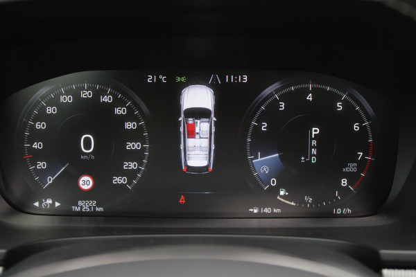 Volvo V90 2.0 T4 190PK R-Design | PANORAMISCH SCHUIF/KANTEL DAK | HARMAN KARDON PREMIUM AUDIO | ELEKTRSICHE VOORSTOELEN MET GEHEUGEN FUNCTIE | STOEL/STUUR VERWARMING | ACHTERBANK VERWARMING | HEAD-UP DISPLAY | MISTLAMPEN VOOR | KEYLESS ENTRY / START | APPLE CARPLAY | ADROID AUTO | ELEKTRISCH BEDIENBARE ACHTERKLEP | ACHTERUITRIJCAMERA | STANDKACHEL |