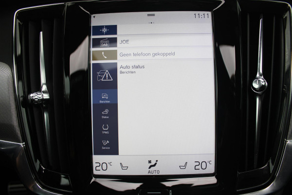 Volvo V90 2.0 T4 190PK R-Design | PANORAMISCH SCHUIF/KANTEL DAK | HARMAN KARDON PREMIUM AUDIO | ELEKTRSICHE VOORSTOELEN MET GEHEUGEN FUNCTIE | STOEL/STUUR VERWARMING | ACHTERBANK VERWARMING | HEAD-UP DISPLAY | MISTLAMPEN VOOR | KEYLESS ENTRY / START | APPLE CARPLAY | ADROID AUTO | ELEKTRISCH BEDIENBARE ACHTERKLEP | ACHTERUITRIJCAMERA | STANDKACHEL |