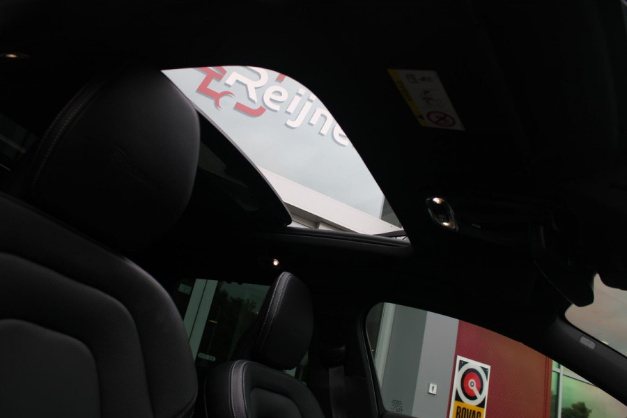 Volvo V90 2.0 T4 190PK R-Design | PANORAMISCH SCHUIF/KANTEL DAK | HARMAN KARDON PREMIUM AUDIO | ELEKTRSICHE VOORSTOELEN MET GEHEUGEN FUNCTIE | STOEL/STUUR VERWARMING | ACHTERBANK VERWARMING | HEAD-UP DISPLAY | MISTLAMPEN VOOR | KEYLESS ENTRY / START | APPLE CARPLAY | ADROID AUTO | ELEKTRISCH BEDIENBARE ACHTERKLEP | ACHTERUITRIJCAMERA | STANDKACHEL |