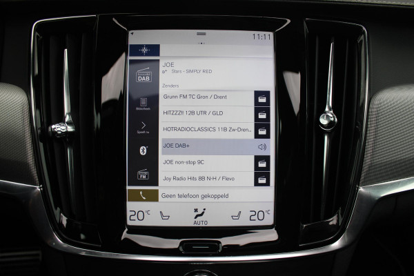 Volvo V90 2.0 T4 190PK R-Design | PANORAMISCH SCHUIF/KANTEL DAK | HARMAN KARDON PREMIUM AUDIO | ELEKTRSICHE VOORSTOELEN MET GEHEUGEN FUNCTIE | STOEL/STUUR VERWARMING | ACHTERBANK VERWARMING | HEAD-UP DISPLAY | MISTLAMPEN VOOR | KEYLESS ENTRY / START | APPLE CARPLAY | ADROID AUTO | ELEKTRISCH BEDIENBARE ACHTERKLEP | ACHTERUITRIJCAMERA | STANDKACHEL |