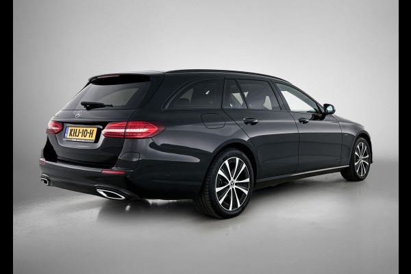 Mercedes-Benz E-Klasse Estate 300 e Avantgarde BLACK-LINE CAMERA | LEER | MATRIX-LED| EL-ACHTERKLEP